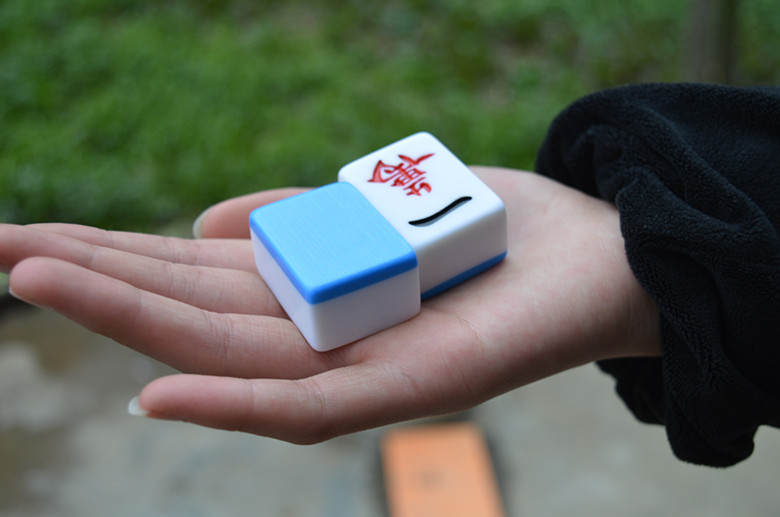 全国包邮 手打家用麻将牌大号麻将40mm 42mm中号38mm 送桌布铝盒