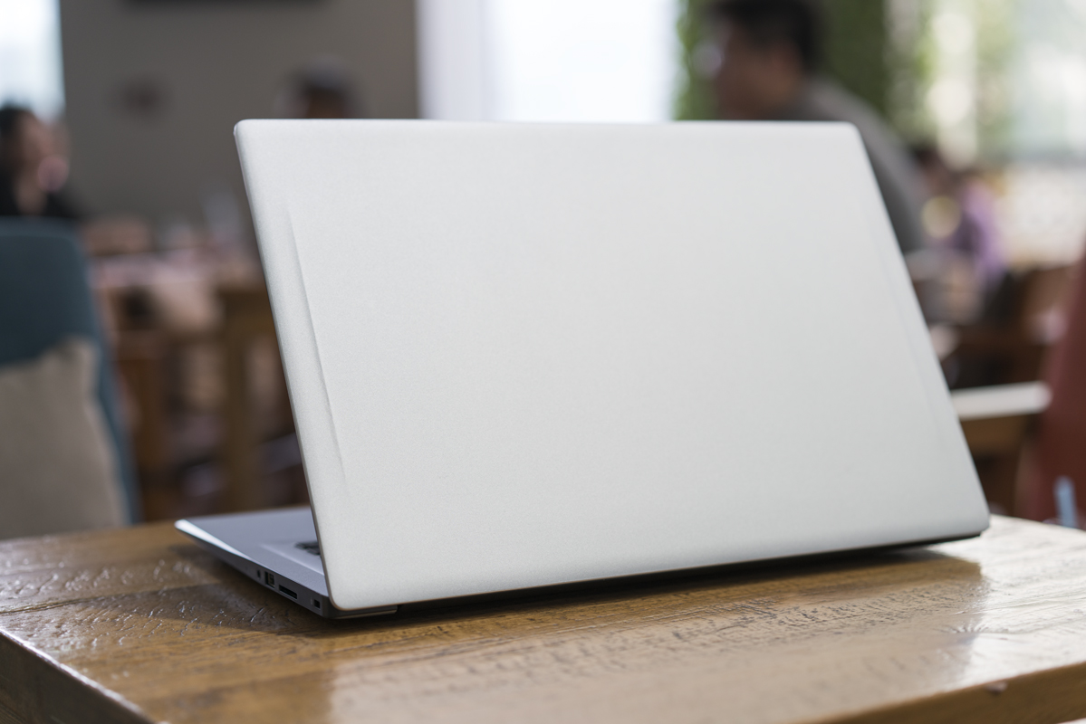 我不要你觉得我要我觉得开学季就买它