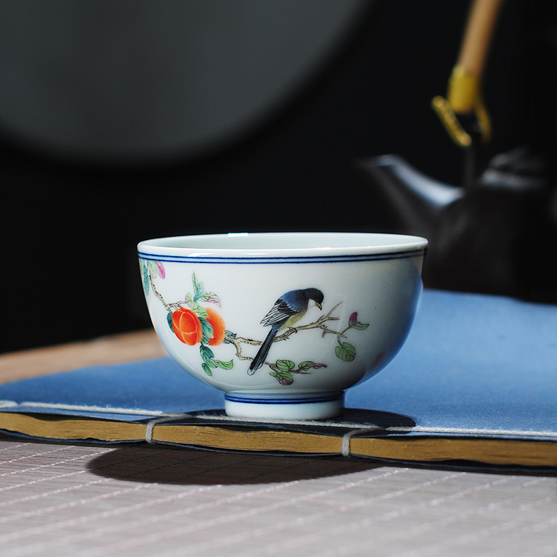 The Owl up with jingdezhen ceramic kung fu tea cups, small round blue and white powder enamel cup hand - made peony cup