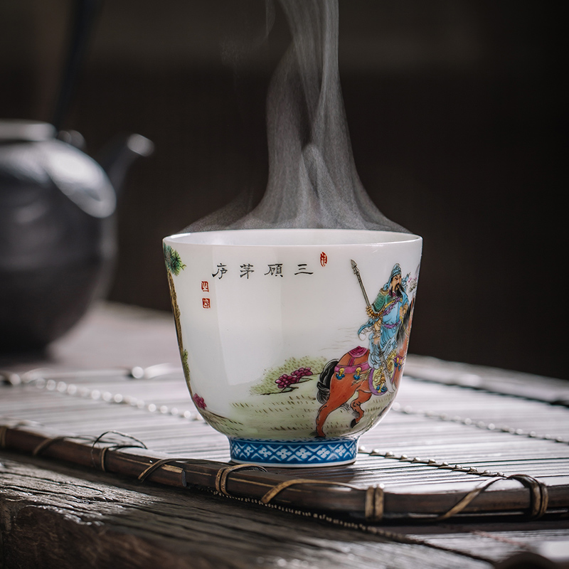 The Owl up jingdezhen tea archaize ceramic powder enamel hand - made allusion character masters cup tea cups sample tea cup