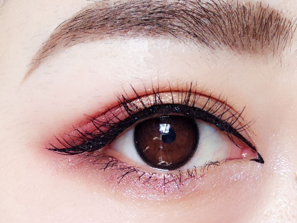 少女感十足的无辜大眼妆,6步搞定