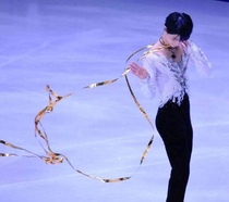 Zhuo Bao customized figure skating clothing figure skating jacket children adult men W30