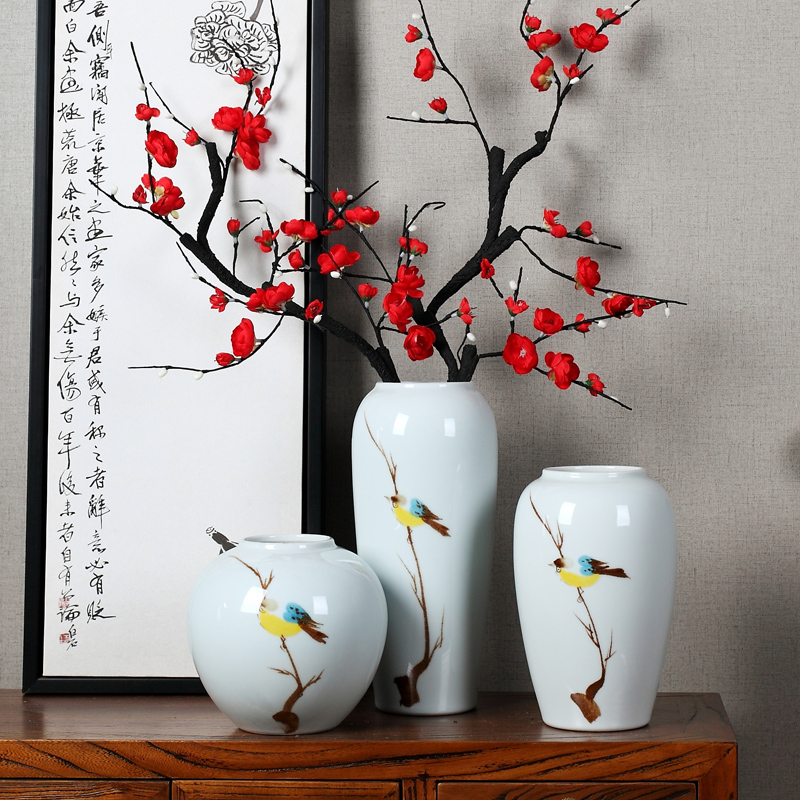 Jingdezhen ceramic creative vase furnishing articles sitting room TV cabinet dry flower arranging flowers I and contracted the new Chinese style decoration