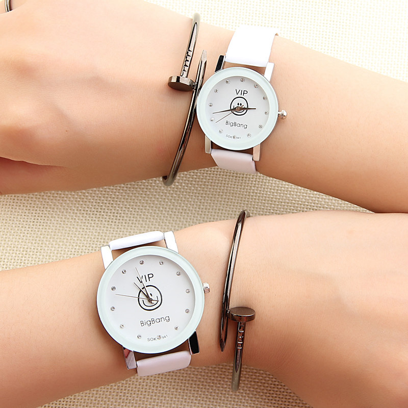 Watch Female student Korean version simple waterproof luminous candy color jelly table Middle school student trend couple quartz watch