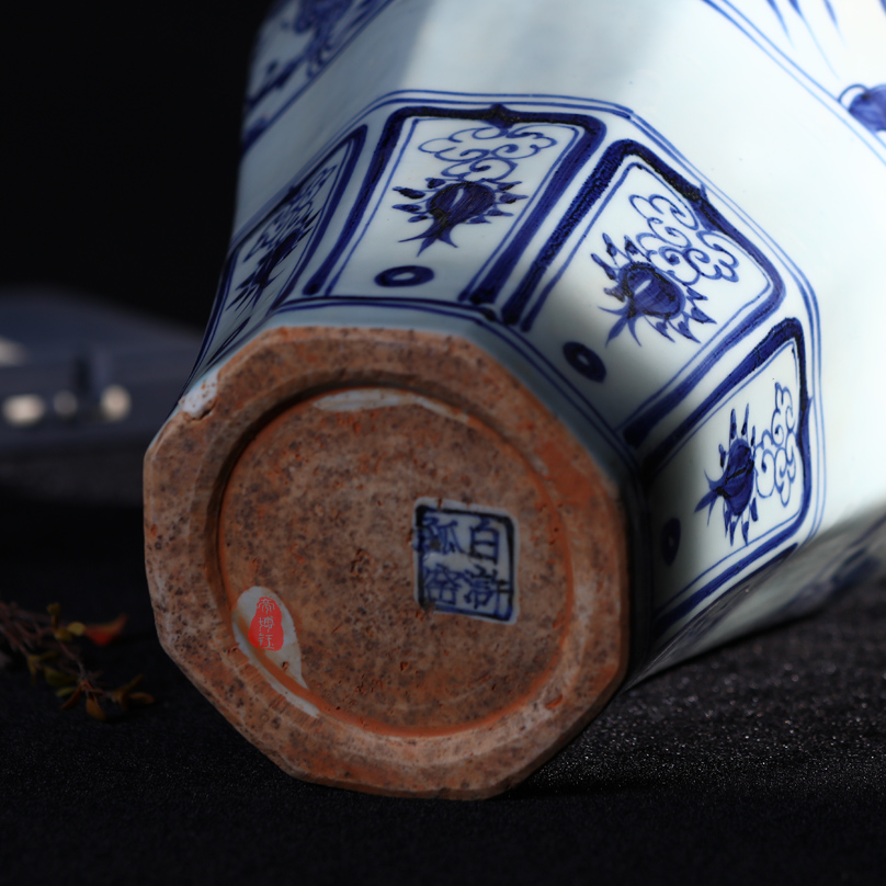 Jingdezhen ceramics antique hand - made Ming yuan blue and white porcelain dragon vase sitting room home furnishing articles