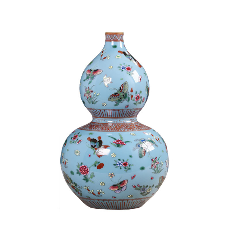 Jingdezhen antique hand - made ceramics vase butterfly famille rose porcelain decoration handicraft furnishing articles in the living room