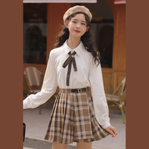 Lingjiu plaid irregular skirt female spring 2022 new retro French slim high waist a-line pleated skirt