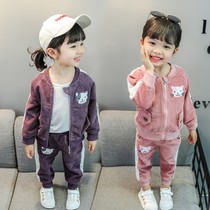 New female baby spring and autumn suit 0-1-2-3 years old baby 8-12 months girl 4 Foreign style corduroy two-piece set