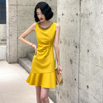 Evening dress dress women can usually wear banquet temperament lighter luxury high-end high-end seniors red yellow