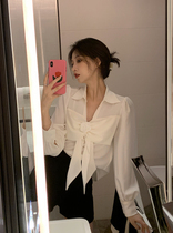 Leftovers CellcHook retro port Wind small crowddesign Feel Do Nt Clot Girl Autumn Long Sleeve White Shirt Lining