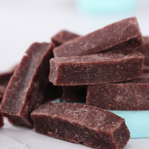 Net red hot pushing 250g mulberry strips of sour and sweet.