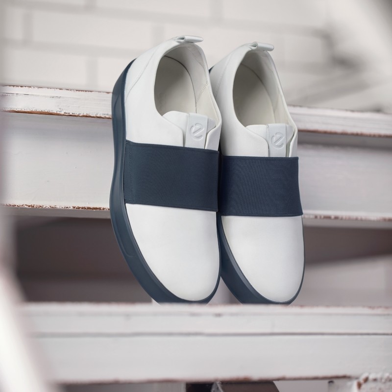 ECCO 爱步 柔酷8号 一脚套 男式休闲鞋 440934 ¥599(需30元定金)2色可选