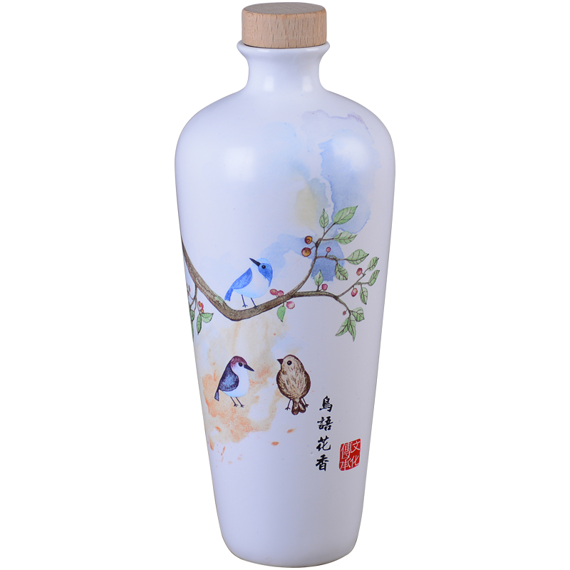 Jingdezhen ceramic empty bottle a kilo is installed with gift box creative Chinese seal hip antique small bottle wine jar