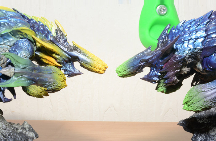 【移不动】capcom 怪物猎人 碎龙 原色 异色 手办 现货 无盒