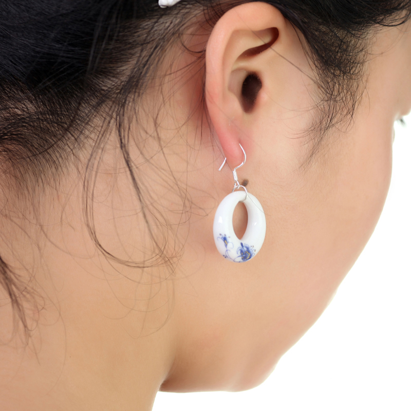 QingGe ceramic accessories national wind round earrings earrings hand applique and elegant G13 booth in supply