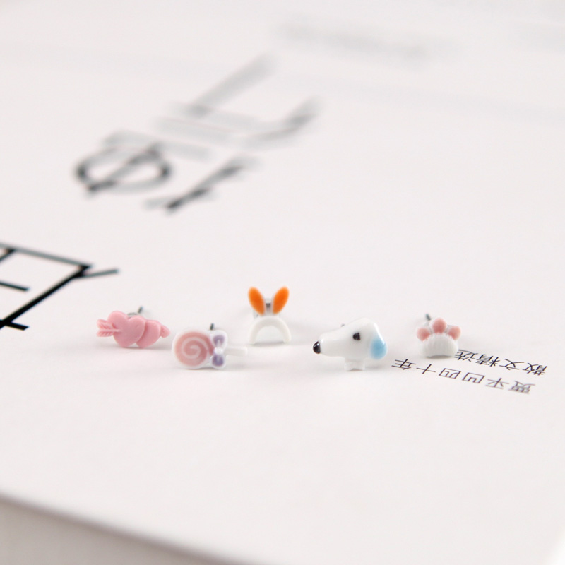 QingGe jingdezhen manual what lovely of the rabbit and have steel stud earrings earrings female lay in a supply of goods