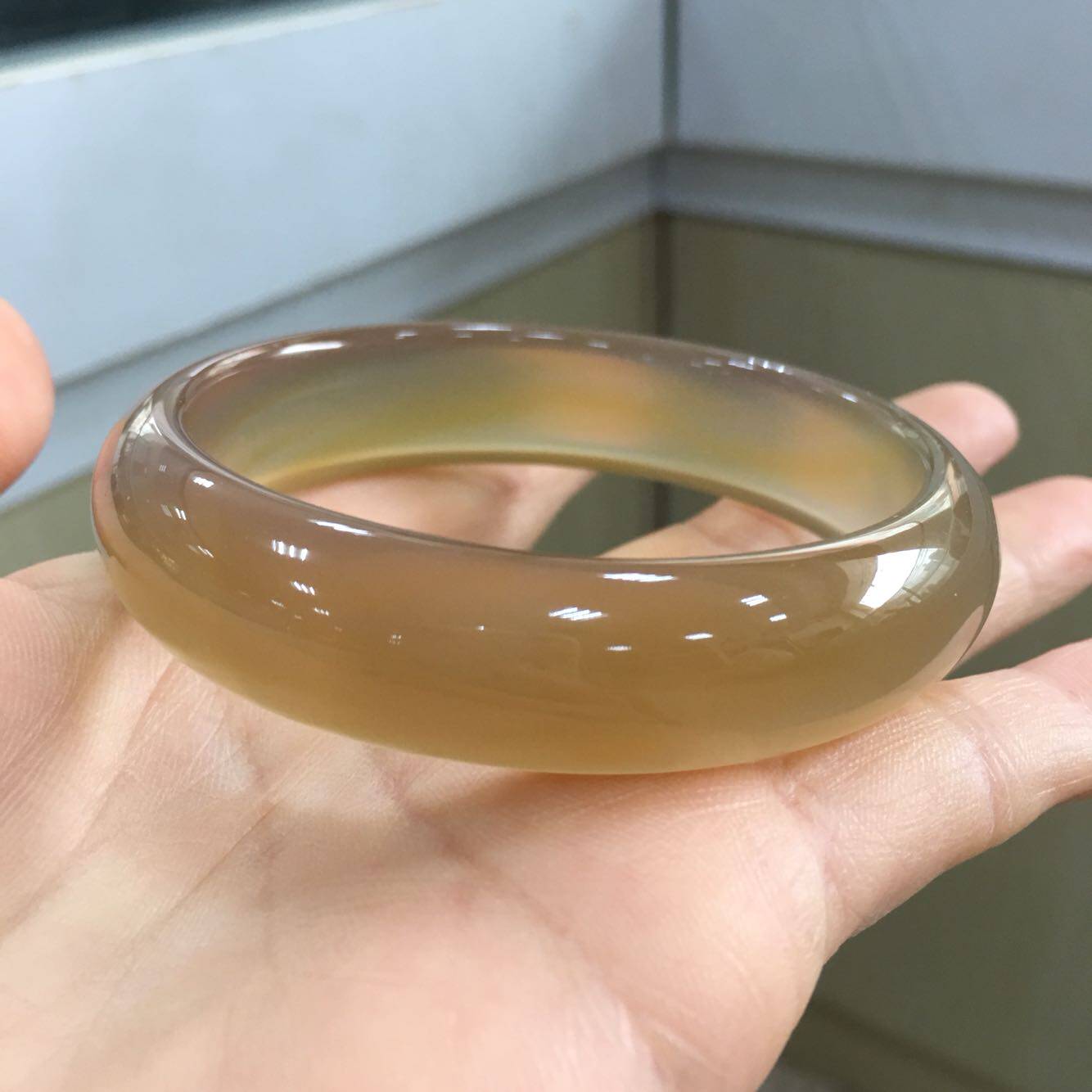 磊鑫缘纯天然巴西玛瑙玉髓手镯送闺蜜送女友送妈妈生日礼品手镯