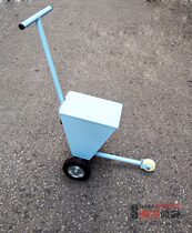 Field marking car Track and field football field drawing line car Basketball court marking machine three-wheeled drawing line car between 4-10 cm