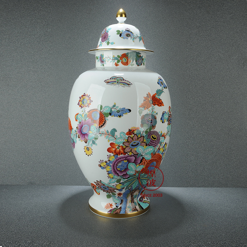 German mason MEISSEN mason meisen porcelain & other; Oriental coloured drawing or pattern grain & throughout; The vase general tank