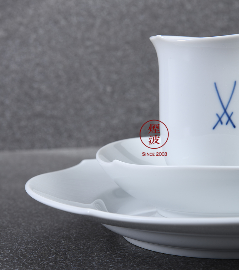 Germany mason mason meisen porcelain magic wave pure cobalt blue double sword red cup of coffee cups and saucers