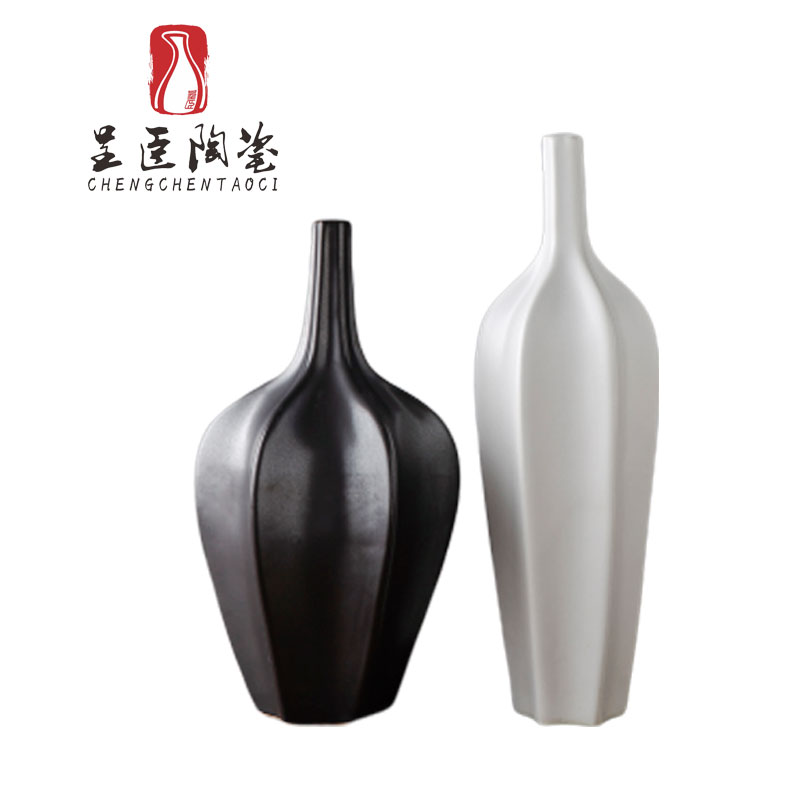 Jingdezhen contracted ceramic floret bottle of black flower arranging furnishing articles of I sitting room zen white decorative dried flower vase