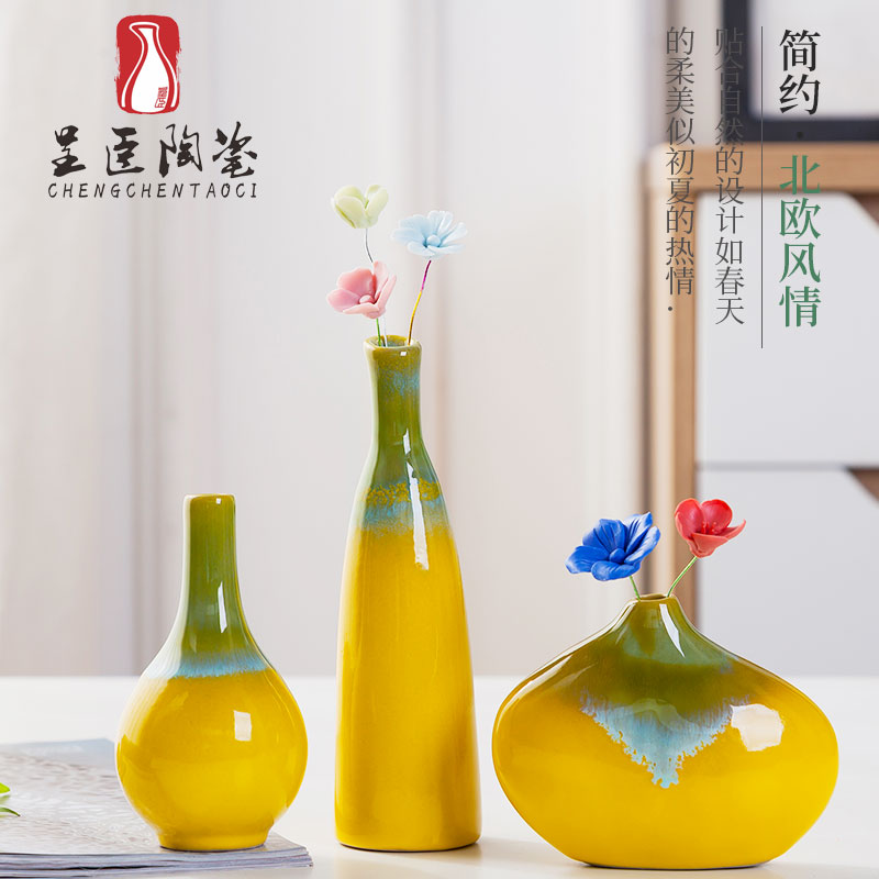 Jingdezhen ceramics sitting room small and pure and fresh flower vase contracted Nordic table bedroom adornment is placed by hand