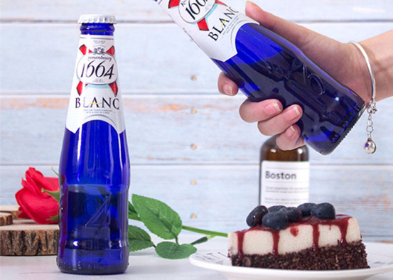 嘉士伯1664凯旋精酿白啤酒