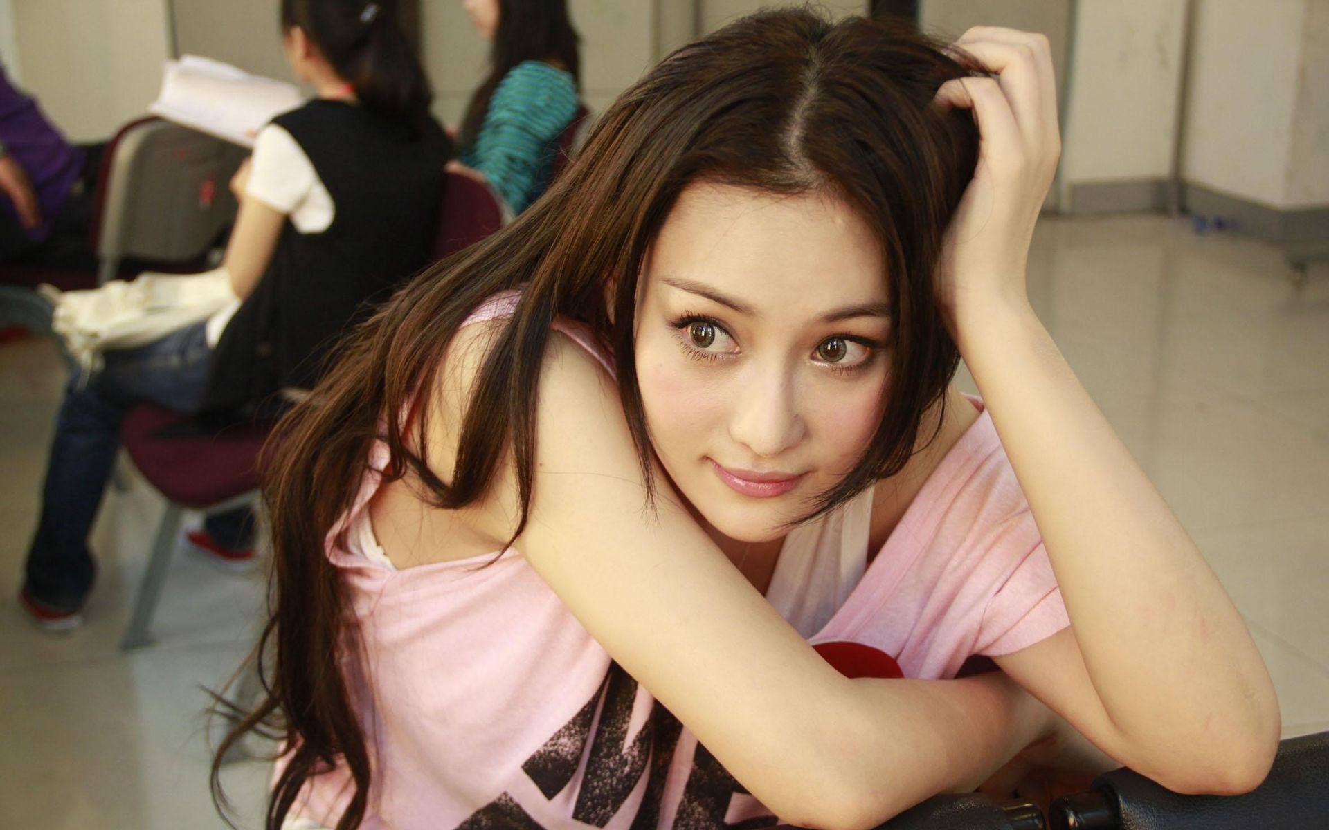 瑜伽健身 膳食调理,轻松练出性感身材!