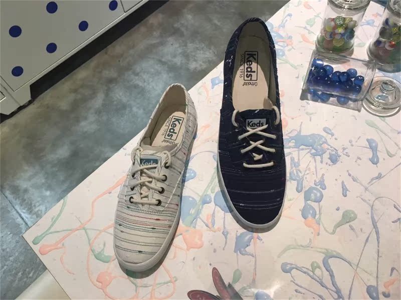 jimmychoo圍巾臺灣官網 ceci 臺灣代購 keds 簡約條紋休閑鞋新品女式民族風平底佈鞋 jimmychoo官網