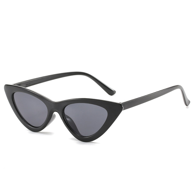 ແວ່ນຕາກັນແດດແບບສາມຫຼ່ຽມຂອງເອີຣົບແລະອາເມລິກາແຟຊັ່ນ cat eye sunglasses in internet celebrity Feng Fan the same style retro disco street style hip hop sunglasses for women