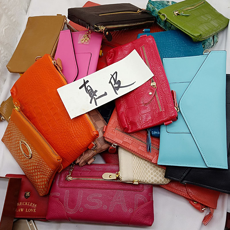 Women's clutch Foreign trade tail single shopping mall withdrawal cabinet brand tail single counter tail goods cut off code OEM wallet