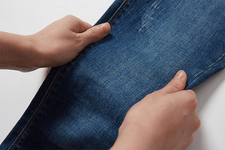 三彩预售高腰铅笔毛边牛仔裤子女2018春装新款韩版ulzzang小脚裤