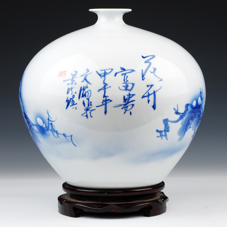 Jingdezhen blue and white porcelain vase celebrity famous master Wu Wenhan hand - made peony flowers prosperous vase collection