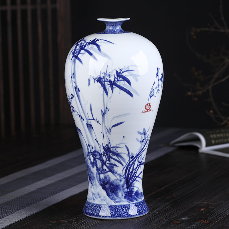 Jingdezhen ceramic masters hand draw blue and white porcelain vases, flower arrangement furnishing articles sitting room porch ark of new Chinese style decoration