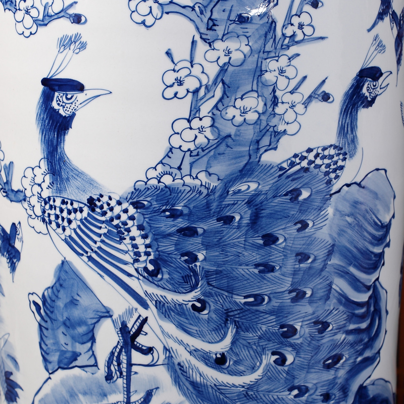 Jingdezhen blue and white landscape ceramic vase landing craft painting ceramic vase sitting room adornment is placed