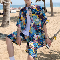 Hawaiian Flowers Shirt Male Tide Cards Loose Big Code Ice Silk Casual Sports Suit Fatson Beach Shorts Two Sets