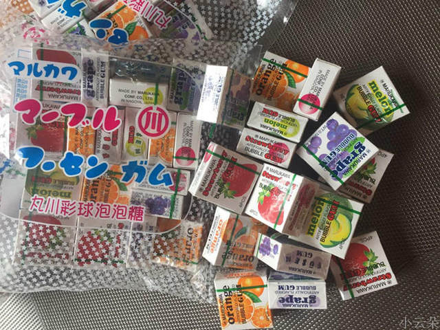 Taiwan on behalf of Sichuan Nippon Maru buy bubble gum balls grapes oranges fruity strawberry chewing gum childhood Taiwan on behalf of Sichuan Nippon Maru buy bubble gum balls grapes oranges fruity strawberry chewing gum childhood