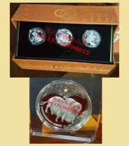 Golden Pig Gongfu zodiac commemorative silver coin set of 3 sets of Xu Beihong painting Pig year Zodiac sterling silver coin 500g1000 grams