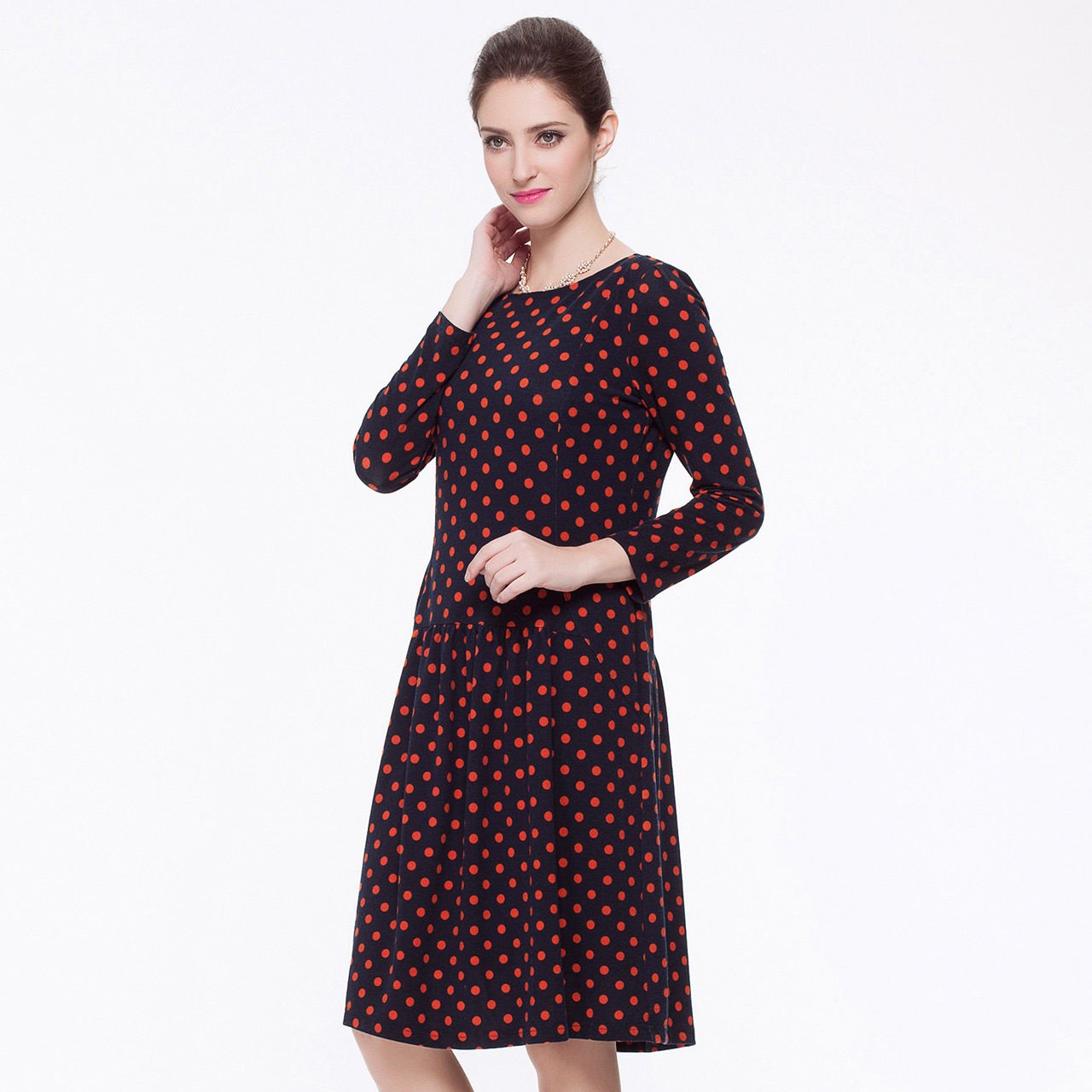 沐兰moreline春秋新品熟女装圆领优雅气质显瘦复古波点长袖连衣裙