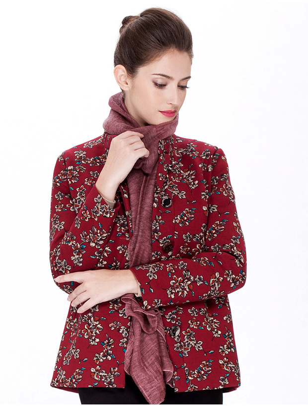 moreline沐兰冬季新品时尚保暖浪漫花卉短款修身花边立领针织棉服