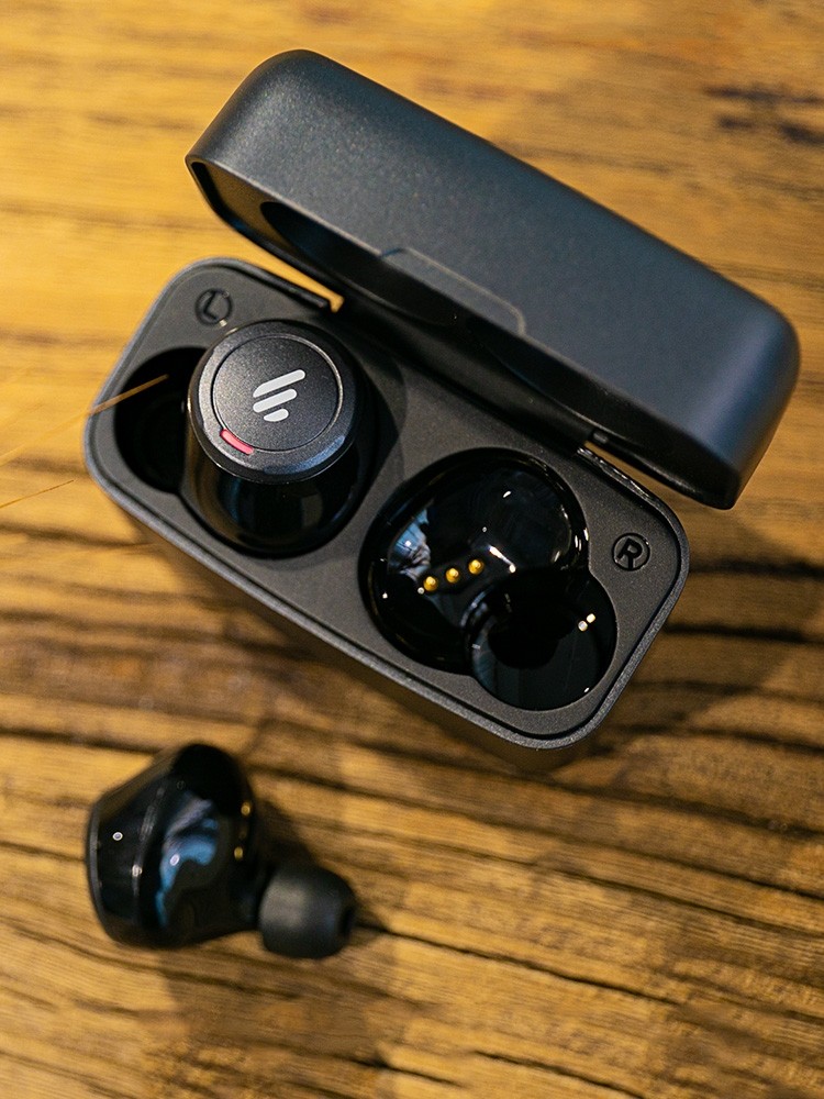 漫步者tws5,32小时超长续航