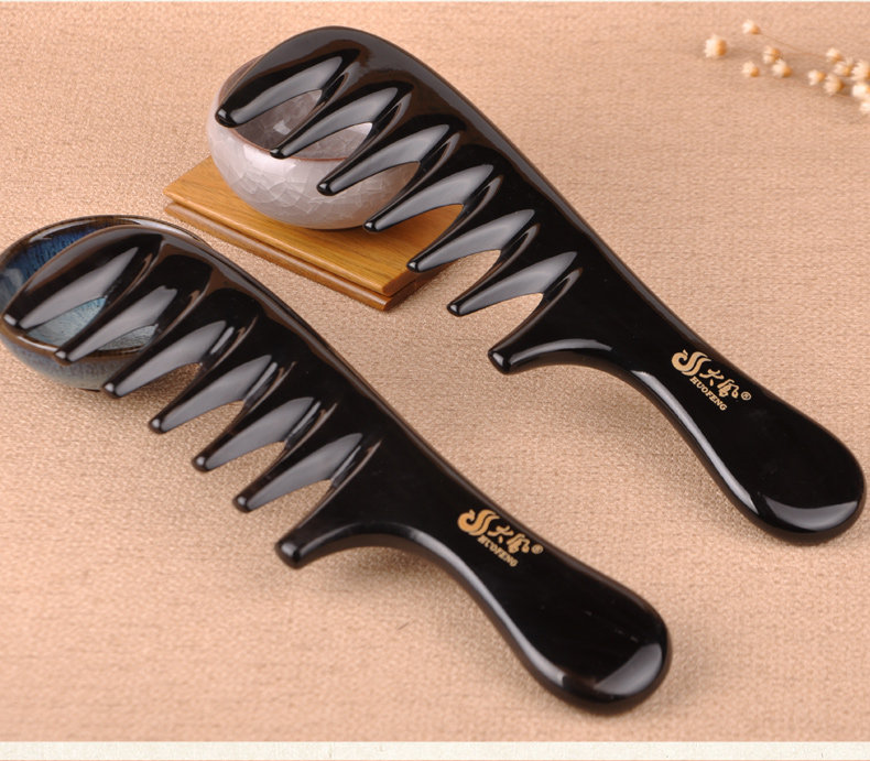 天猫火凤宽齿梳牛角梳子防静电加厚粗按摩梳