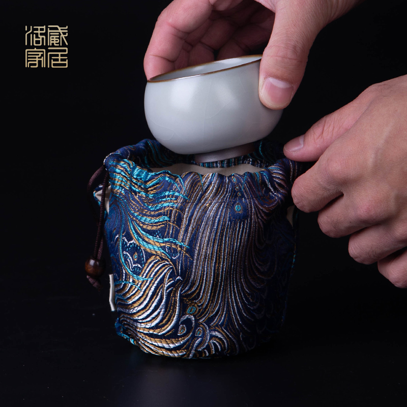 Jingdezhen ceramic sample tea cup, cup masters cup your up slicing can raise the pu - erh tea kungfu tea cup