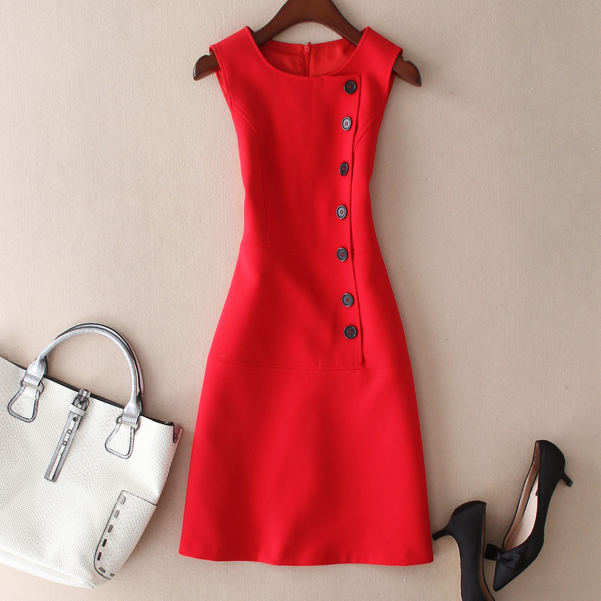 High-end women's name Yuanyu Temperament Red Ocean Dress 2021 New Spring Summer small sub-vest dress inside a dress