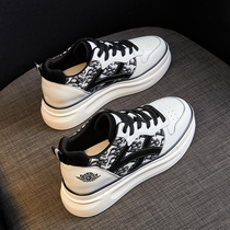 Internal heightened women's shoes 2021 spring and autumn new fashion shoes thick bottom canvas Joker net red casual small white board shoes tide