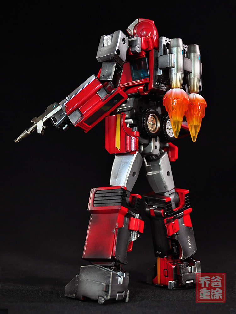 乔爸重涂 变形金刚 mp-27 mp27 g1 铁皮 救护车 改色上色 战损