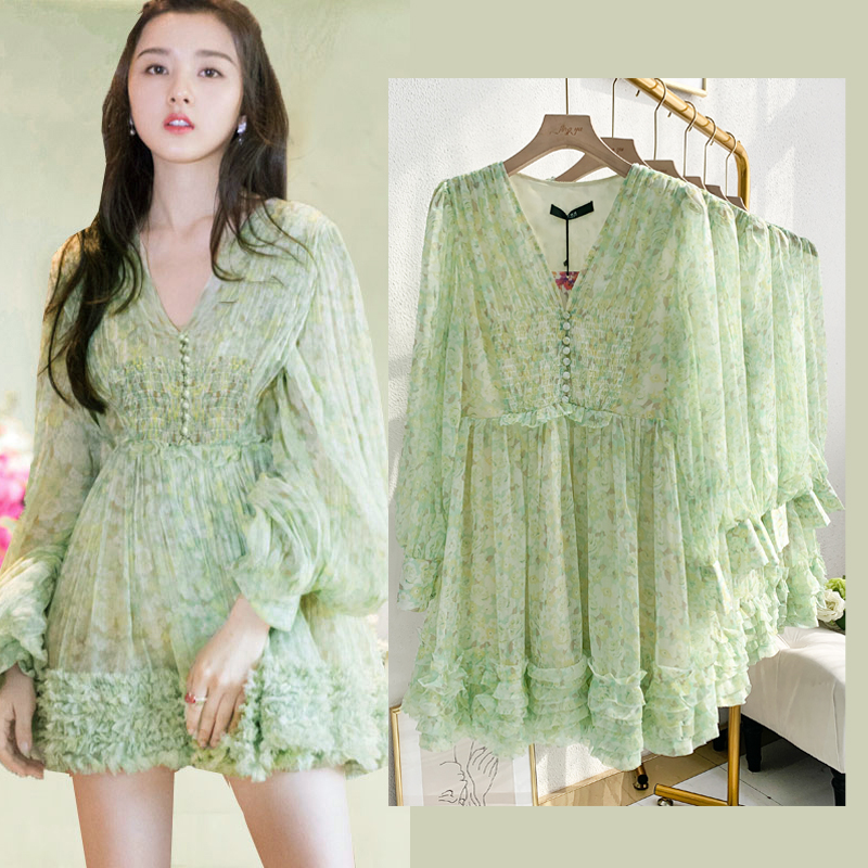 2022 spring and summer Song Zong with the same style green V collar fairy dresses sweet and small and small and small pieces