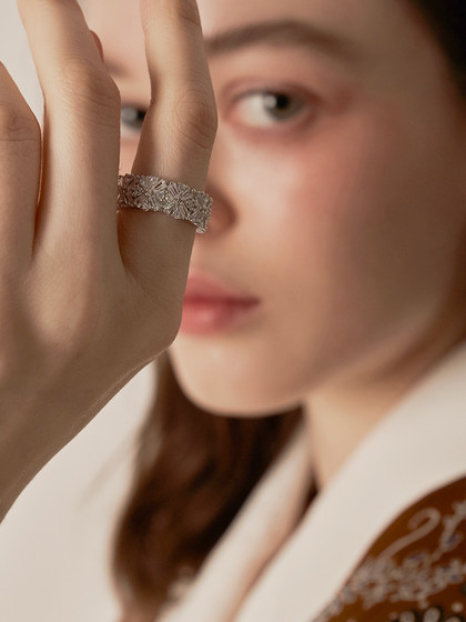 Aurora Sterling Silver Ring Niche 디자인 인쇄 인덱스 핑거 반지 라이트 고급 고급 고리 온도 지르콘의 남쪽 Aurora Sterling Silver Ring Niche 디자인 인쇄 인덱스 핑거 반지 라이트 고급 고급 고리 온도 지르콘의 남쪽