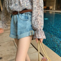 Mrs. Qian Sydney custom curled wide-legged denim shorts womens summer 2020 Korean version of Joker high waist hot pants