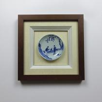 Qing Dynasty Kangxi Yongzheng blue and white plate fidelity antique old porcelain mirror heart three-dimensional decorative painting apricot flower lady